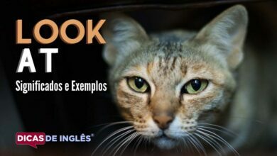 O que look at significa em ingles